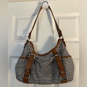 🥂 Navy & white stripe bag